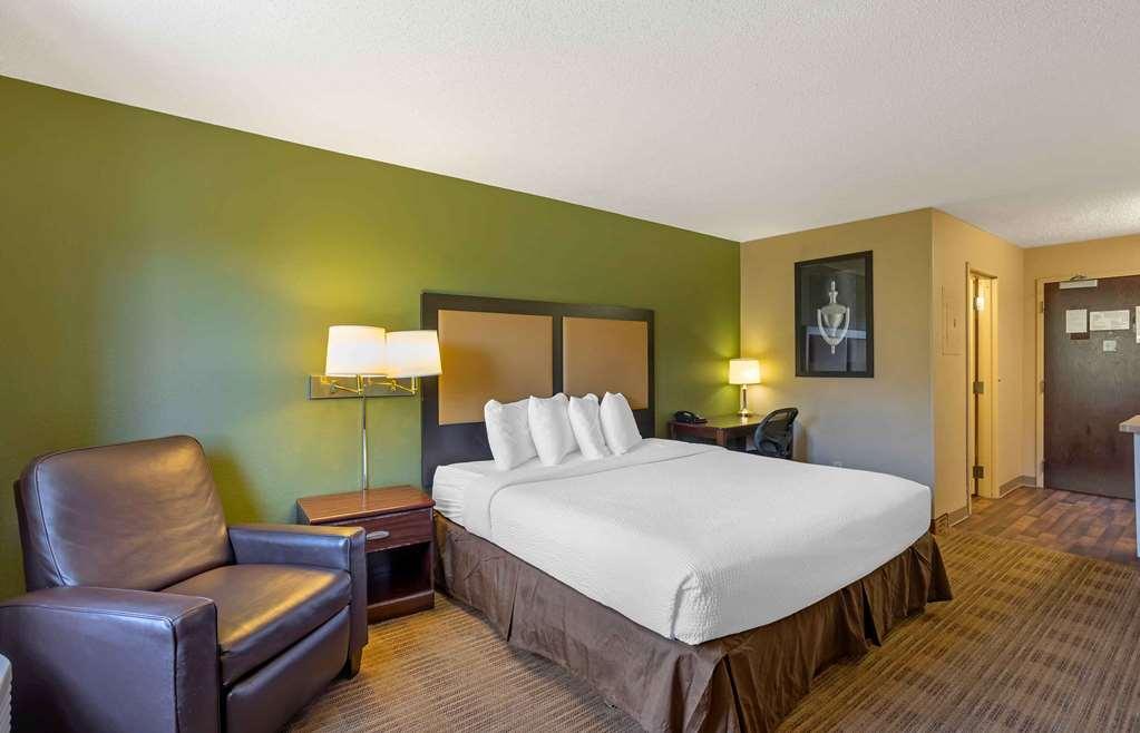 Extended Stay America Select Suites - Springfield - South Habitación foto